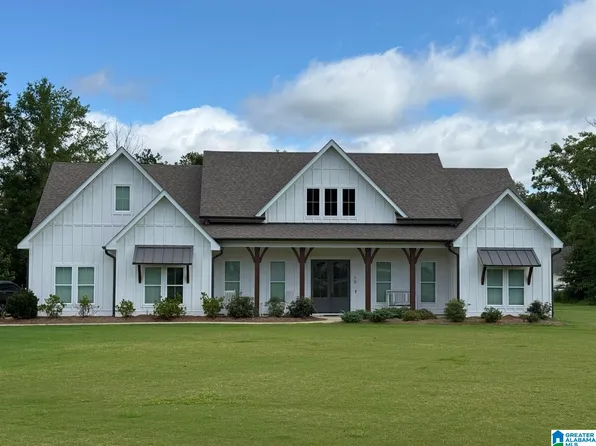 10 Stonewood Ln, Springville, AL 35146