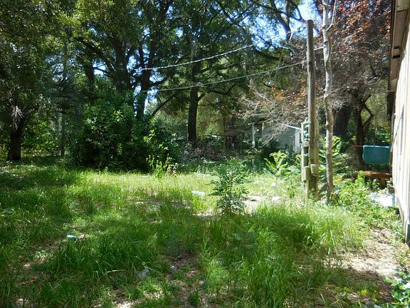 5th image of 205 SW Leonard Ter