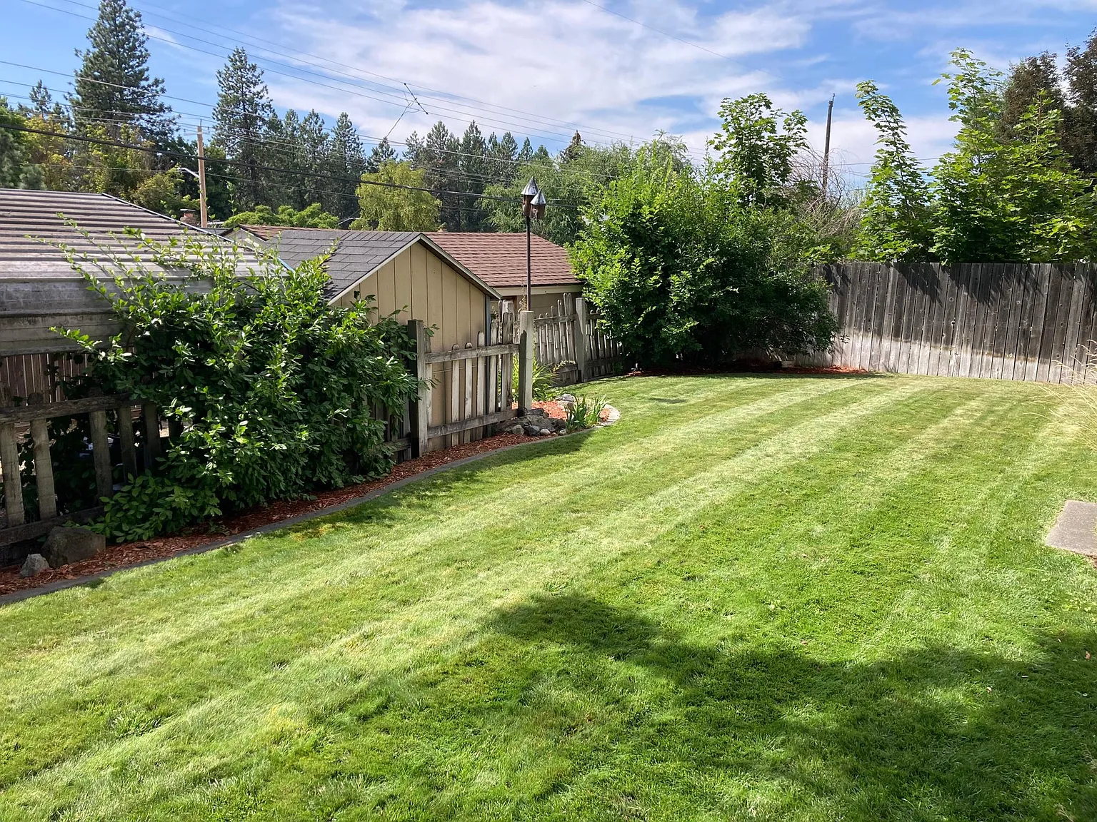 3 bed, 1440 sqft, $1,975 — Photo 3