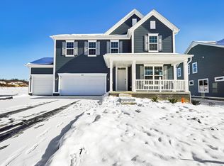 209 Isleta Dr, Pataskala, OH 43062