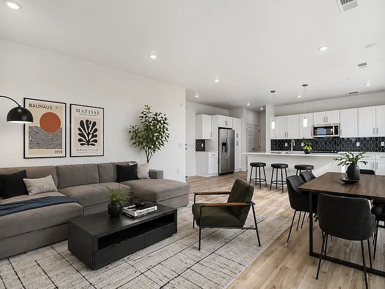 Apex at Perry Station - Modern Living at it's best! — Photo 44