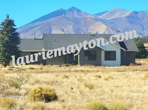 7335 Golden Eagle Dr, Flagstaff, AZ 86004