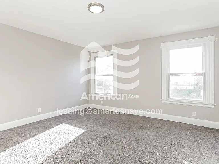 88238_007_main_bedroom_13816274.jpg