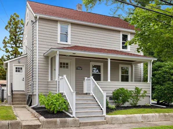22 Pearson St, Saugus, MA 01906