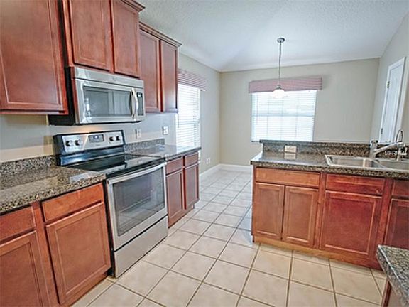 5th image of 10525 Via De Robina Ct