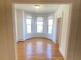 112 Concord Ave, Somerville, MA 02143