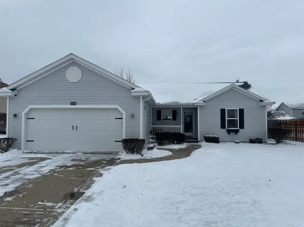 11103 Thornberry Dr, Freeland, MI 48623