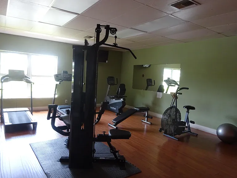 2864 Crosley Dr E #A — Photo 17
