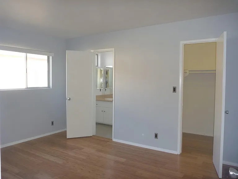 1527 Princeton St #5 — Photo 21