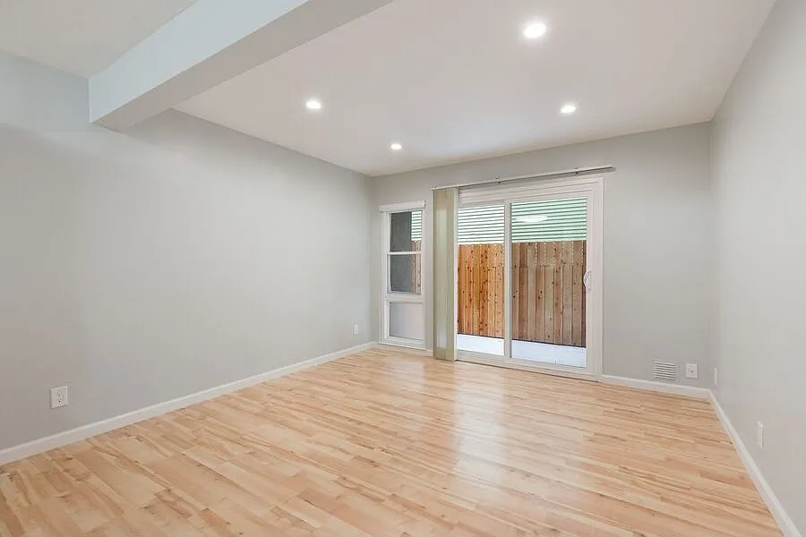 Building Photo - 450 Alcatraz Ave #2