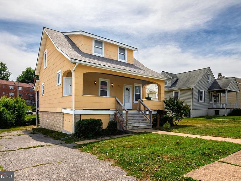 Listing photo 3