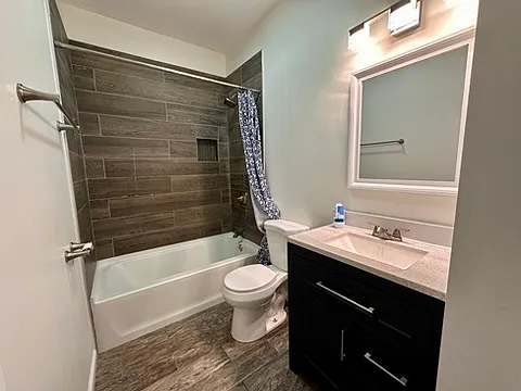 540 Louis Coleman Jr Dr — Photo 10