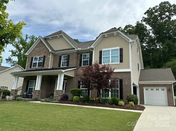 10800 Alabaster Dr, Davidson, NC 28036