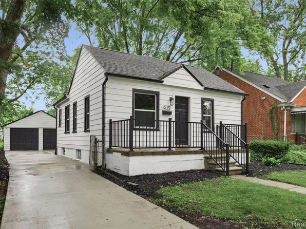 1579 Jewell St, Ferndale, MI 48220