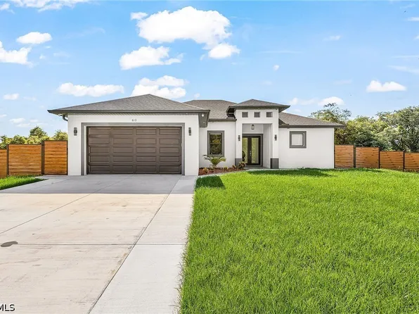 613 Tarapin Ave, Lehigh Acres, FL 33974