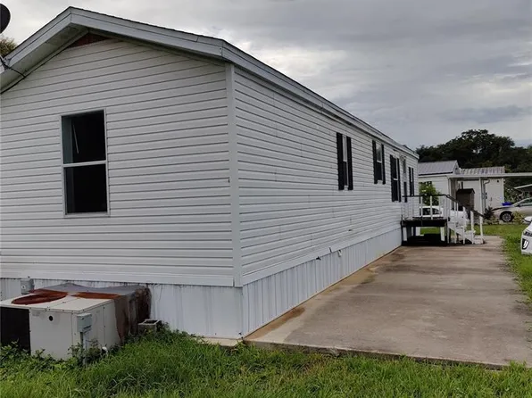 809 NE 5th St, Okeechobee, FL 34972