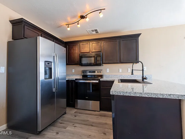 23767 N High Dunes Dr — Photo 4