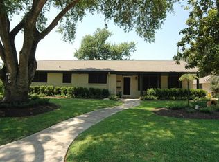 3404 Randall Dr, Pearland, TX 77581