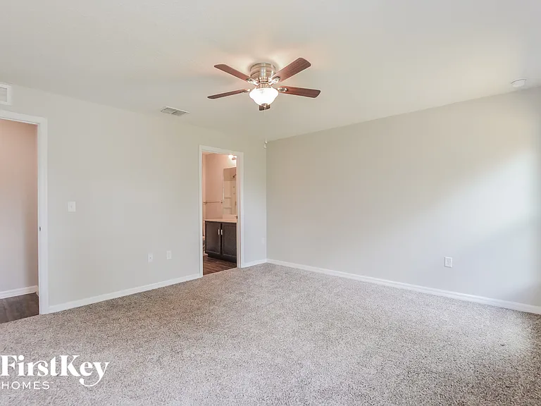 882 N Fairbanks Dr — Photo 9