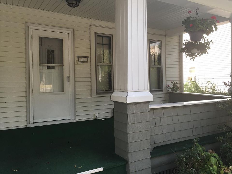 Front Porch Entrance