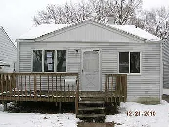 16200 Winston St photo 1