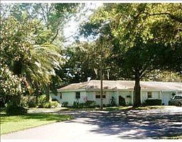1st image of 1020 Palmer Ln