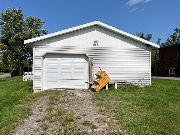 2nd image of 8 Church St