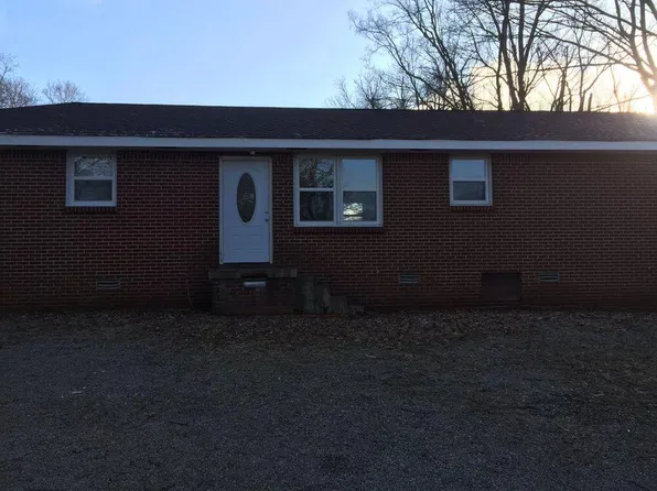 88 W Fork Dr, Clarksville, TN