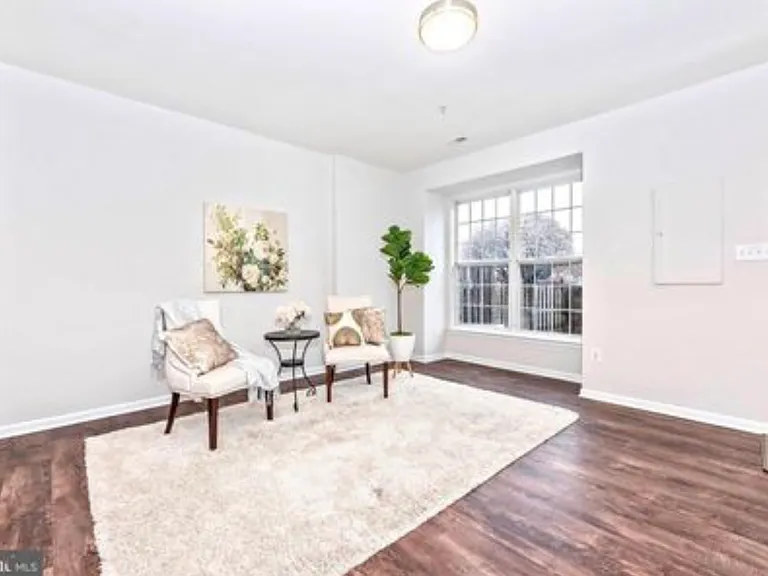 5177 Duke Ct — Photo 16