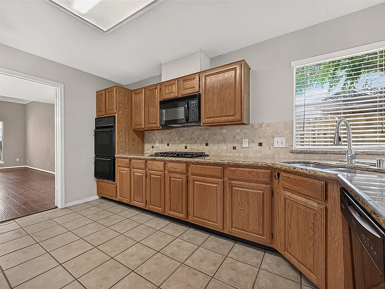 2922 Cotton Stock Dr — Photo 26
