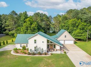 120 Preston Cove Rd, Scottsboro, AL 35769