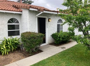 620 W Altadena Dr, Altadena, CA 91001