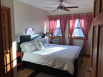 Rented by Easy Rental LLC