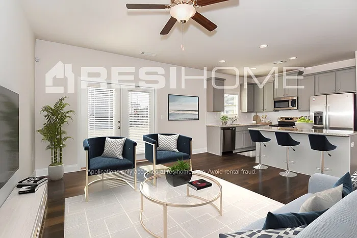 3 bed, 2.5 bath, 1833 sqft, $2,699 — Photo 4