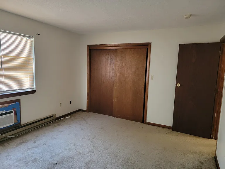3185 E Main St #5 — Photo 9