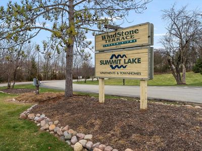 520 Windstone DRIVE UNIT 112, Hartland, WI, 53029