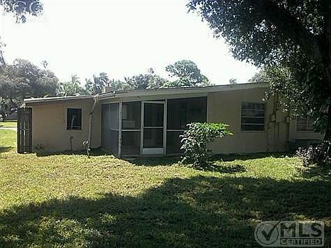 3rd image of 3825 Luverne St