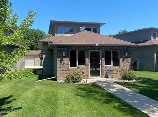 342 Benit Dr UNIT 7, Arnolds Park, IA 51331