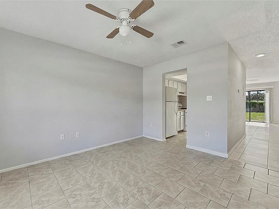 5th image of 4799 Sisson Rd