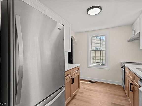 4th image of 208 Kolpwood Ave NW