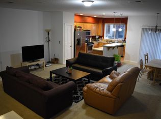 10781 NE Red Wing Way, Hillsboro, OR 97006