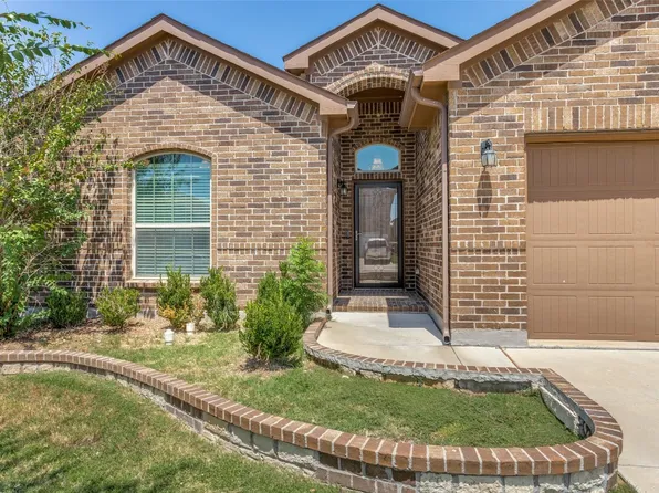 5204 Sugarcane Ln, Fort Worth, TX 76179