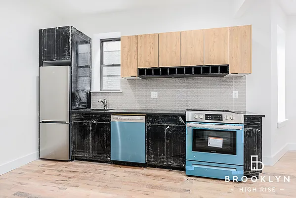 Rented by Brooklyn High Rise LLC | media 3