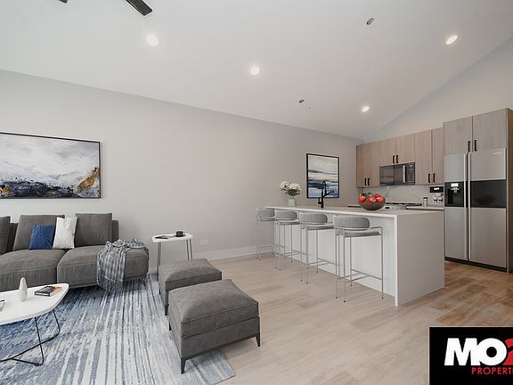 2nd image of 683 N Milwaukee Ave #403