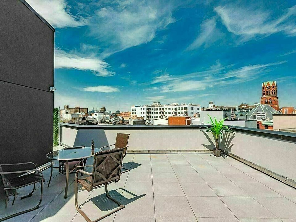 1st image of 13 Jefferson St #1E