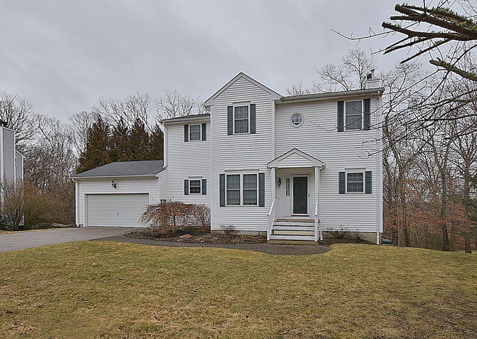 1st image of 34 Lawnacre Dr