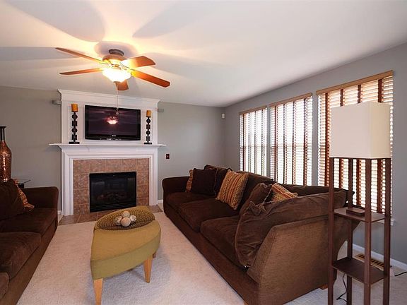 5th image of 10148 E Avondale Cir