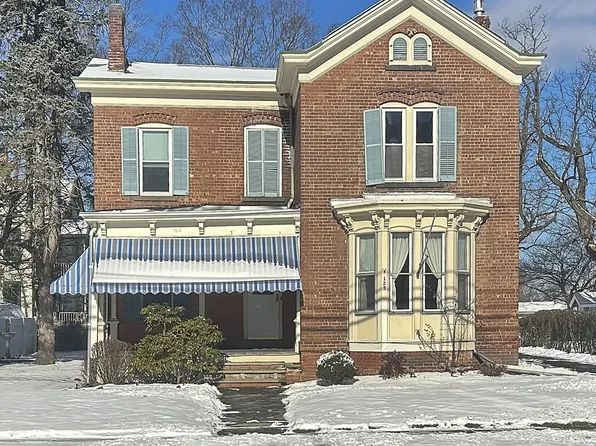 125 Main, Saugerties, NY 12477