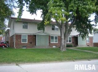 822-900 Hillside Dr #1315-1321, Kalona, IA 52247