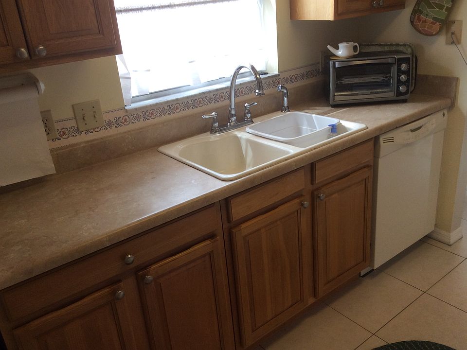 1st image of 957 Avalon Ave